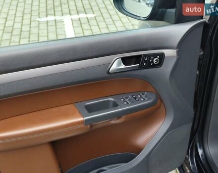 Черный Фольксваген Туран, объемом двигателя 2 л и пробегом 273 тыс. км за 8900 $, фото 19 на Automoto.ua