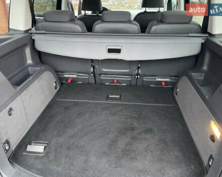 Черный Фольксваген Туран, объемом двигателя 1.6 л и пробегом 333 тыс. км за 9300 $, фото 19 на Automoto.ua