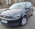 Черный Фольксваген Туран, объемом двигателя 1.6 л и пробегом 278 тыс. км за 9300 $, фото 1 на Automoto.ua