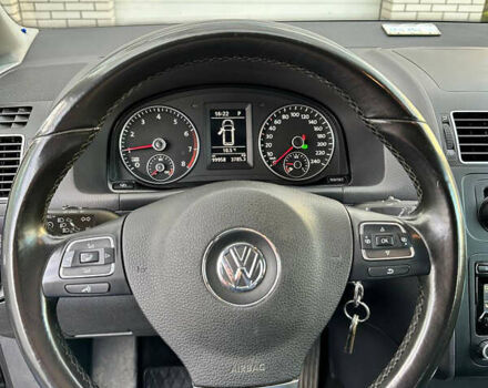 Черный Фольксваген Туран, объемом двигателя 1.39 л и пробегом 99 тыс. км за 11399 $, фото 8 на Automoto.ua