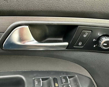 Черный Фольксваген Туран, объемом двигателя 1.39 л и пробегом 99 тыс. км за 11399 $, фото 11 на Automoto.ua