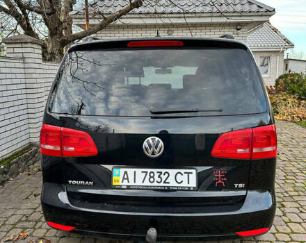 Черный Фольксваген Туран, объемом двигателя 1.39 л и пробегом 99 тыс. км за 11399 $, фото 3 на Automoto.ua