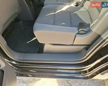 Черный Фольксваген Туран, объемом двигателя 1.6 л и пробегом 275 тыс. км за 9600 $, фото 30 на Automoto.ua