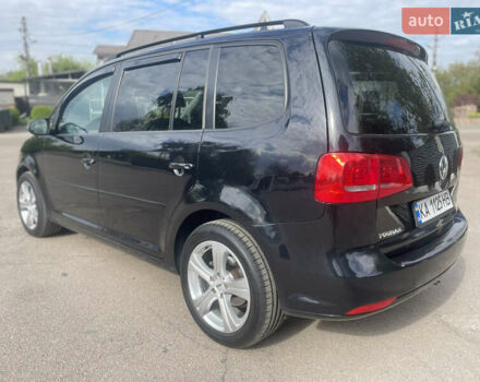 Черный Фольксваген Туран, объемом двигателя 1.39 л и пробегом 236 тыс. км за 8200 $, фото 8 на Automoto.ua