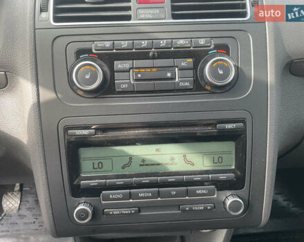 Черный Фольксваген Туран, объемом двигателя 1.39 л и пробегом 236 тыс. км за 8200 $, фото 38 на Automoto.ua