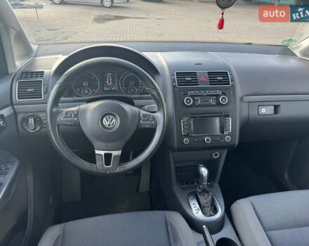 Чорний Фольксваген Туран, об'ємом двигуна 1.97 л та пробігом 283 тис. км за 11700 $, фото 26 на Automoto.ua
