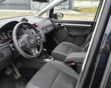 Чорний Фольксваген Туран, об'ємом двигуна 1.4 л та пробігом 234 тис. км за 8850 $, фото 8 на Automoto.ua