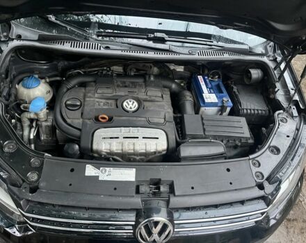 Черный Фольксваген Туран, объемом двигателя 1.4 л и пробегом 175 тыс. км за 7500 $, фото 6 на Automoto.ua