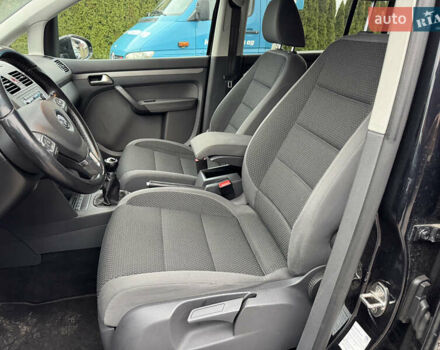 Черный Фольксваген Туран, объемом двигателя 2 л и пробегом 204 тыс. км за 11300 $, фото 11 на Automoto.ua