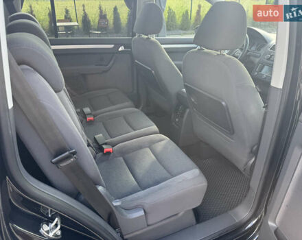 Чорний Фольксваген Туран, об'ємом двигуна 1.97 л та пробігом 283 тис. км за 11700 $, фото 28 на Automoto.ua