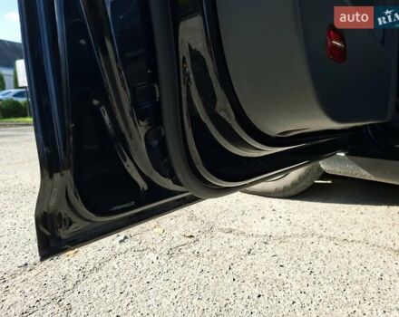 Черный Фольксваген Туран, объемом двигателя 1.6 л и пробегом 275 тыс. км за 9600 $, фото 20 на Automoto.ua