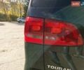 Черный Фольксваген Туран, объемом двигателя 1.6 л и пробегом 275 тыс. км за 9600 $, фото 9 на Automoto.ua