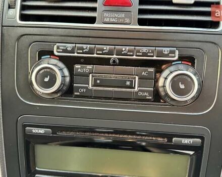 Черный Фольксваген Туран, объемом двигателя 1.6 л и пробегом 256 тыс. км за 8999 $, фото 24 на Automoto.ua