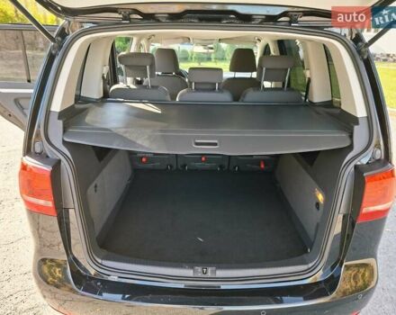 Черный Фольксваген Туран, объемом двигателя 1.6 л и пробегом 275 тыс. км за 9600 $, фото 33 на Automoto.ua