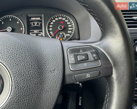 Черный Фольксваген Туран, объемом двигателя 1.6 л и пробегом 185 тыс. км за 11300 $, фото 38 на Automoto.ua