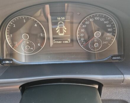 Чорний Фольксваген Туран, об'ємом двигуна 1.6 л та пробігом 273 тис. км за 9999 $, фото 19 на Automoto.ua