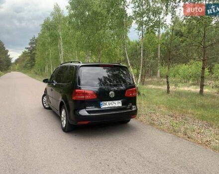 Чорний Фольксваген Туран, об'ємом двигуна 1.6 л та пробігом 254 тис. км за 10300 $, фото 5 на Automoto.ua