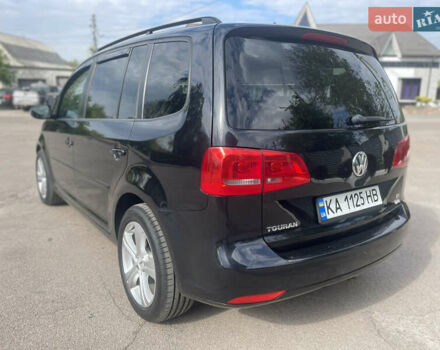 Черный Фольксваген Туран, объемом двигателя 1.39 л и пробегом 236 тыс. км за 8200 $, фото 10 на Automoto.ua