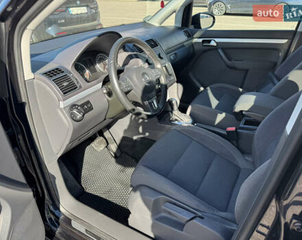 Чорний Фольксваген Туран, об'ємом двигуна 1.97 л та пробігом 283 тис. км за 11700 $, фото 16 на Automoto.ua