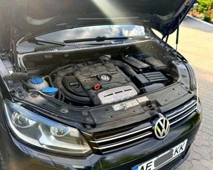 Черный Фольксваген Туран, объемом двигателя 1.4 л и пробегом 251 тыс. км за 8200 $, фото 7 на Automoto.ua