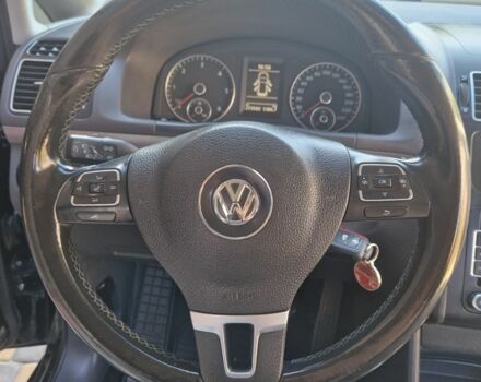 Чорний Фольксваген Туран, об'ємом двигуна 1.6 л та пробігом 273 тис. км за 9999 $, фото 18 на Automoto.ua