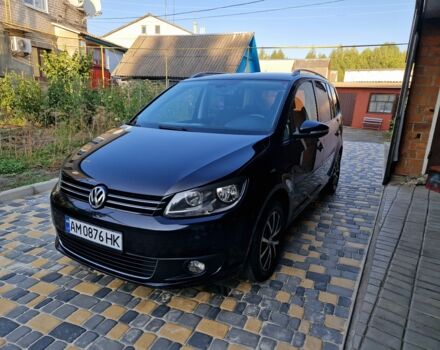 Чорний Фольксваген Туран, об'ємом двигуна 1.6 л та пробігом 273 тис. км за 9999 $, фото 10 на Automoto.ua