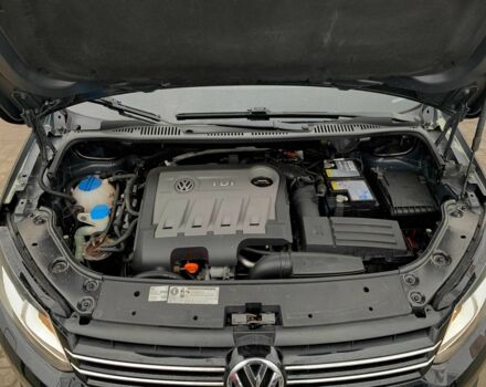 Черный Фольксваген Туран, объемом двигателя 2 л и пробегом 283 тыс. км за 12555 $, фото 21 на Automoto.ua