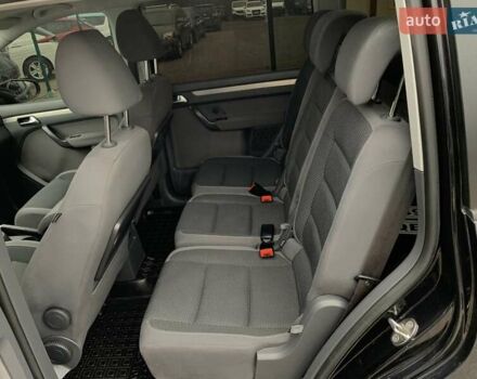 Черный Фольксваген Туран, объемом двигателя 2 л и пробегом 283 тыс. км за 12555 $, фото 26 на Automoto.ua