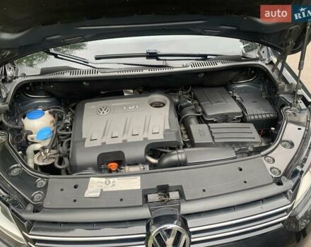 Чорний Фольксваген Туран, об'ємом двигуна 1.6 л та пробігом 254 тис. км за 10300 $, фото 21 на Automoto.ua