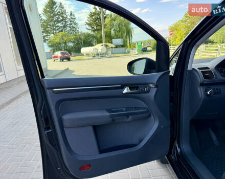 Черный Фольксваген Туран, объемом двигателя 0 л и пробегом 236 тыс. км за 10350 $, фото 19 на Automoto.ua