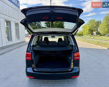 Черный Фольксваген Туран, объемом двигателя 0 л и пробегом 236 тыс. км за 10350 $, фото 49 на Automoto.ua