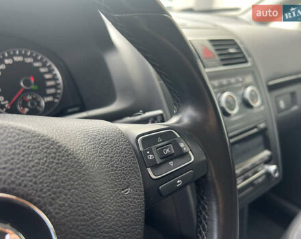 Чорний Фольксваген Туран, об'ємом двигуна 1.97 л та пробігом 189 тис. км за 12400 $, фото 18 на Automoto.ua