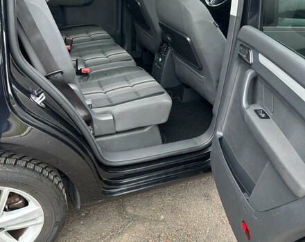 Чорний Фольксваген Туран, об'ємом двигуна 2 л та пробігом 262 тис. км за 12250 $, фото 72 на Automoto.ua