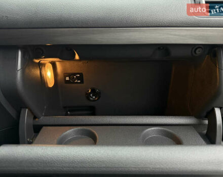 Чорний Фольксваген Туран, об'ємом двигуна 1.6 л та пробігом 218 тис. км за 9950 $, фото 30 на Automoto.ua