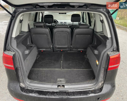 Чорний Фольксваген Туран, об'ємом двигуна 1.39 л та пробігом 230 тис. км за 7999 $, фото 8 на Automoto.ua