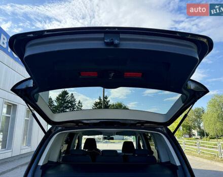 Черный Фольксваген Туран, объемом двигателя 0 л и пробегом 236 тыс. км за 10350 $, фото 50 на Automoto.ua