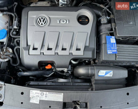 Черный Фольксваген Туран, объемом двигателя 1.6 л и пробегом 162 тыс. км за 11650 $, фото 78 на Automoto.ua