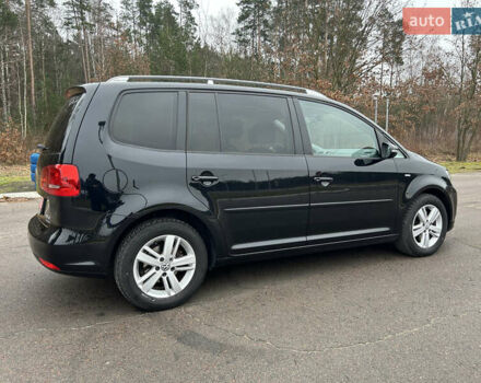 Чорний Фольксваген Туран, об'ємом двигуна 2 л та пробігом 262 тис. км за 12250 $, фото 28 на Automoto.ua