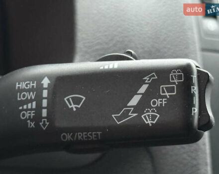 Чорний Фольксваген Туран, об'ємом двигуна 1.6 л та пробігом 218 тис. км за 10650 $, фото 21 на Automoto.ua