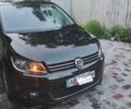 Черный Фольксваген Туран, объемом двигателя 2 л и пробегом 200 тыс. км за 12800 $, фото 1 на Automoto.ua
