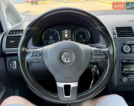 Черный Фольксваген Туран, объемом двигателя 0 л и пробегом 236 тыс. км за 10350 $, фото 27 на Automoto.ua