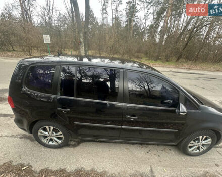 Черный Фольксваген Туран, объемом двигателя 1.4 л и пробегом 170 тыс. км за 7300 $, фото 5 на Automoto.ua