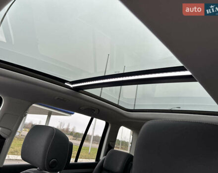 Чорний Фольксваген Туран, об'ємом двигуна 2 л та пробігом 262 тис. км за 12250 $, фото 94 на Automoto.ua