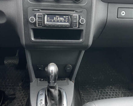 Чорний Фольксваген Туран, об'ємом двигуна 1.39 л та пробігом 230 тис. км за 7999 $, фото 13 на Automoto.ua