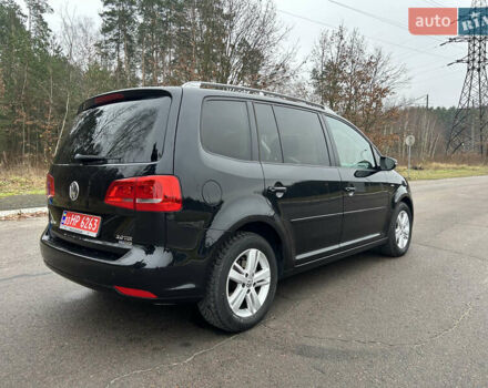 Чорний Фольксваген Туран, об'ємом двигуна 2 л та пробігом 262 тис. км за 12250 $, фото 29 на Automoto.ua