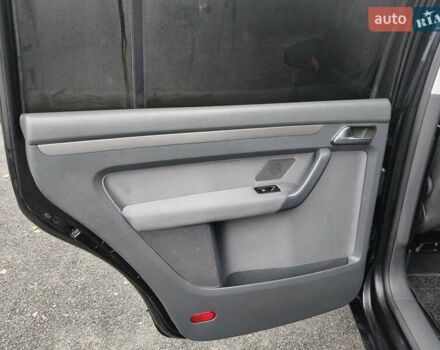 Чорний Фольксваген Туран, об'ємом двигуна 1.6 л та пробігом 271 тис. км за 12300 $, фото 26 на Automoto.ua