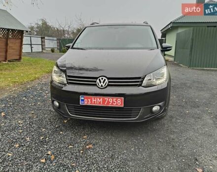 Чорний Фольксваген Туран, об'ємом двигуна 1.6 л та пробігом 271 тис. км за 12300 $, фото 4 на Automoto.ua