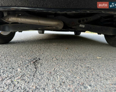 Черный Фольксваген Туран, объемом двигателя 1.6 л и пробегом 162 тыс. км за 11850 $, фото 89 на Automoto.ua