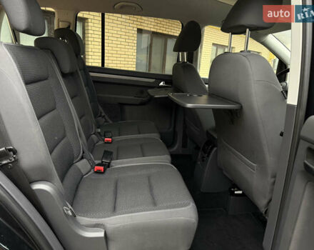 Чорний Фольксваген Туран, об'ємом двигуна 1.6 л та пробігом 218 тис. км за 10650 $, фото 42 на Automoto.ua