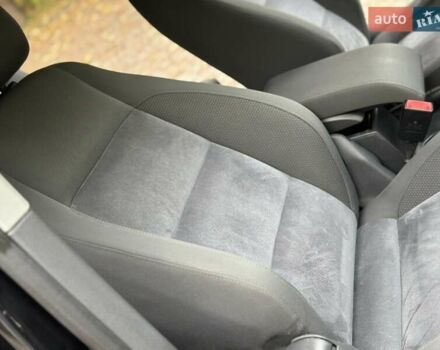 Черный Фольксваген Туран, объемом двигателя 2 л и пробегом 200 тыс. км за 11777 $, фото 62 на Automoto.ua